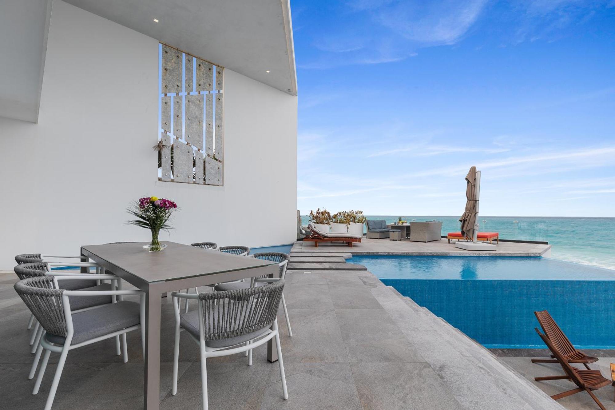 איסלה מוחרס Villa E11Even Con C Hef Privado Ocean Front מראה חיצוני תמונה